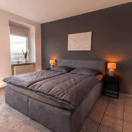 Basalt-suite * Mendig